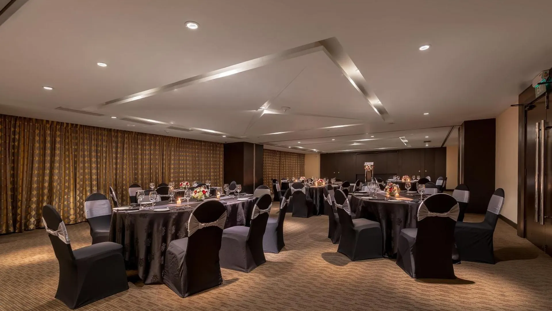 Cinnamon Grand Colombo